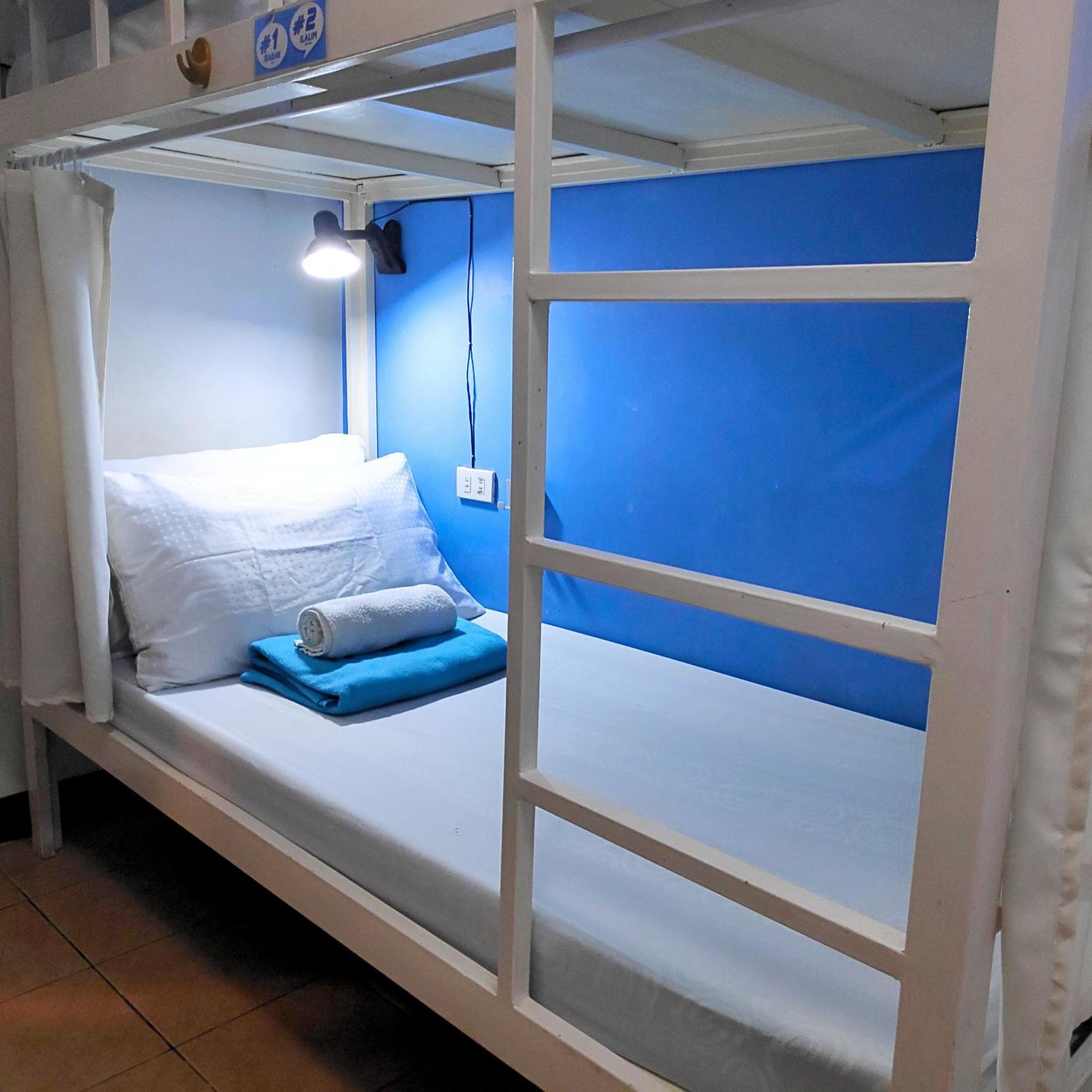 Bed 6-Bed Male Dormitory Room,58983679:JPEG